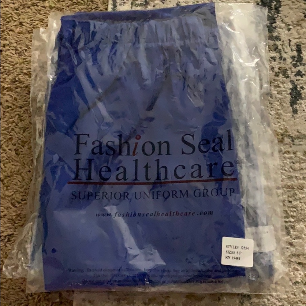 Fresenius Kidney Care straight leg scrub pants